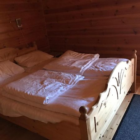 Mo Gardsferie-Pers Frukthage Villa Oystese Ngoại thất bức ảnh